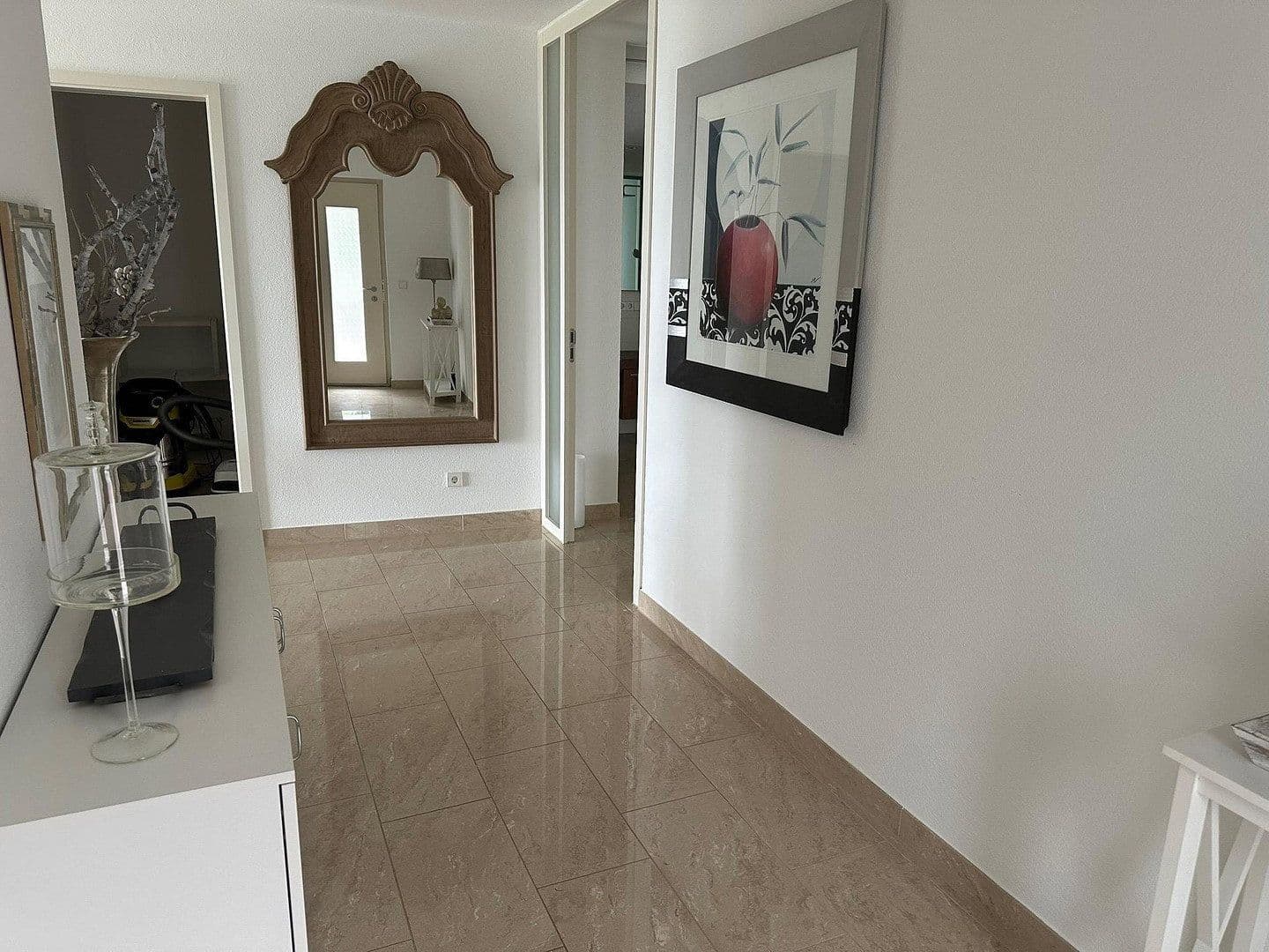 Pronájem bytu 3+1 152 m², Markdorf, Bádensko-Württembersko Pronájem bytu 3+1 152 m², Markdorf, Bádensko-Württembersko
