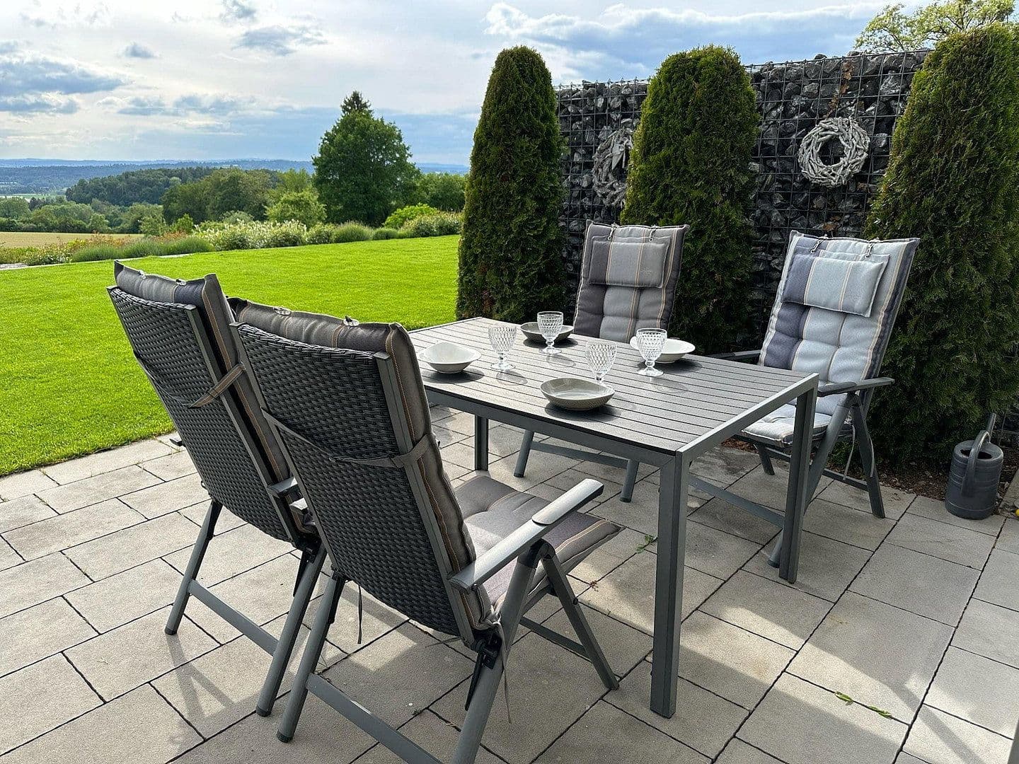 Pronájem bytu 3+1 152 m², Markdorf, Bádensko-Württembersko Pronájem bytu 3+1 152 m², Markdorf, Bádensko-Württembersko
