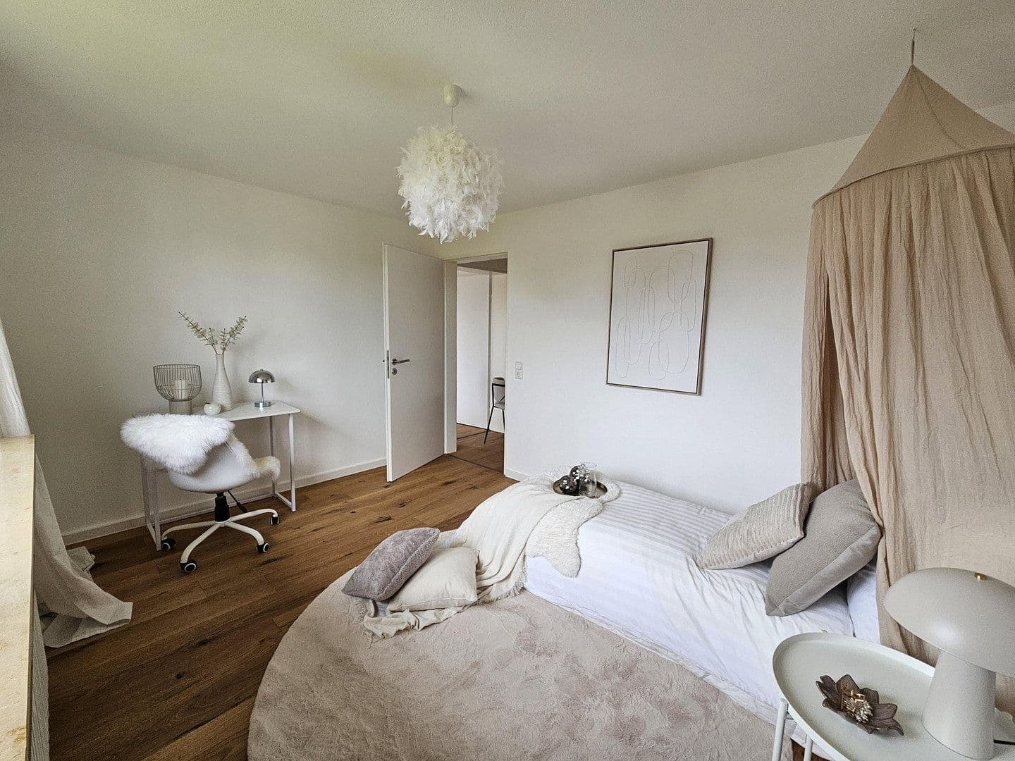 Prodej bytu 3+1 80 m², Mörikestr.28, Lauffen am Neckar, Bádensko-Württembersko Prodej bytu 3+1 80 m², Mörikestr.28, Lauffen am Neckar, Bádensko-Württembersko