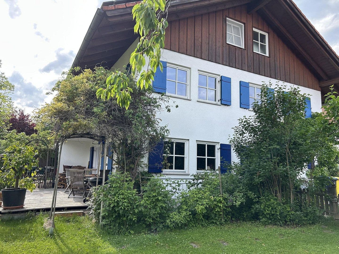 Prodej domu 140 m², pozemek 315 m², Uffing, Bavorsko Prodej domu 140 m², pozemek 315 m², Uffing, Bavorsko