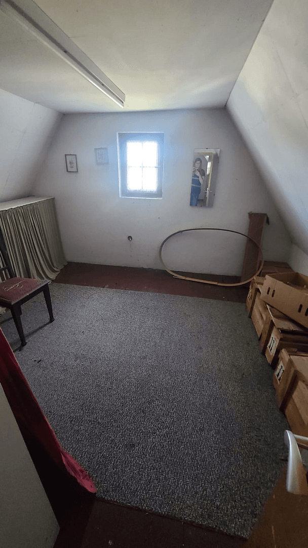Prodej domu 153 m², pozemek 735 m², Attendorn, Severní Porýní-Vestfálsko Prodej domu 153 m², pozemek 735 m², Attendorn, Severní Porýní-Vestfálsko