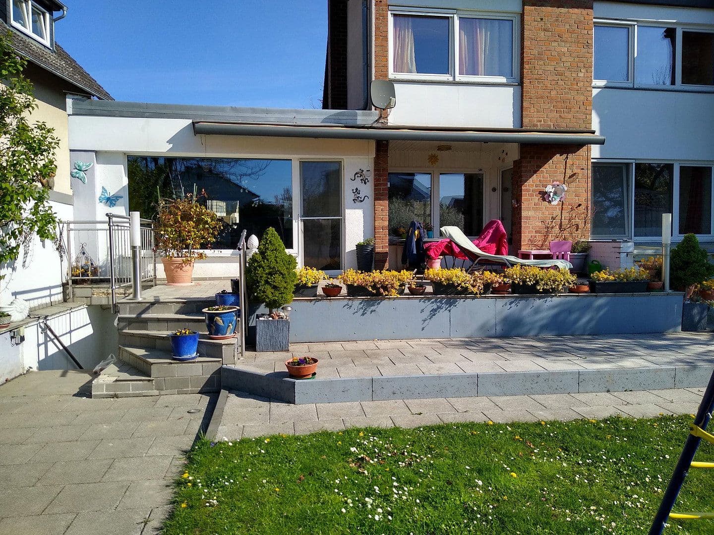 Prodej domu 123 m², pozemek 498 m², Karben, Hessen Prodej domu 123 m², pozemek 498 m², Karben, Hessen