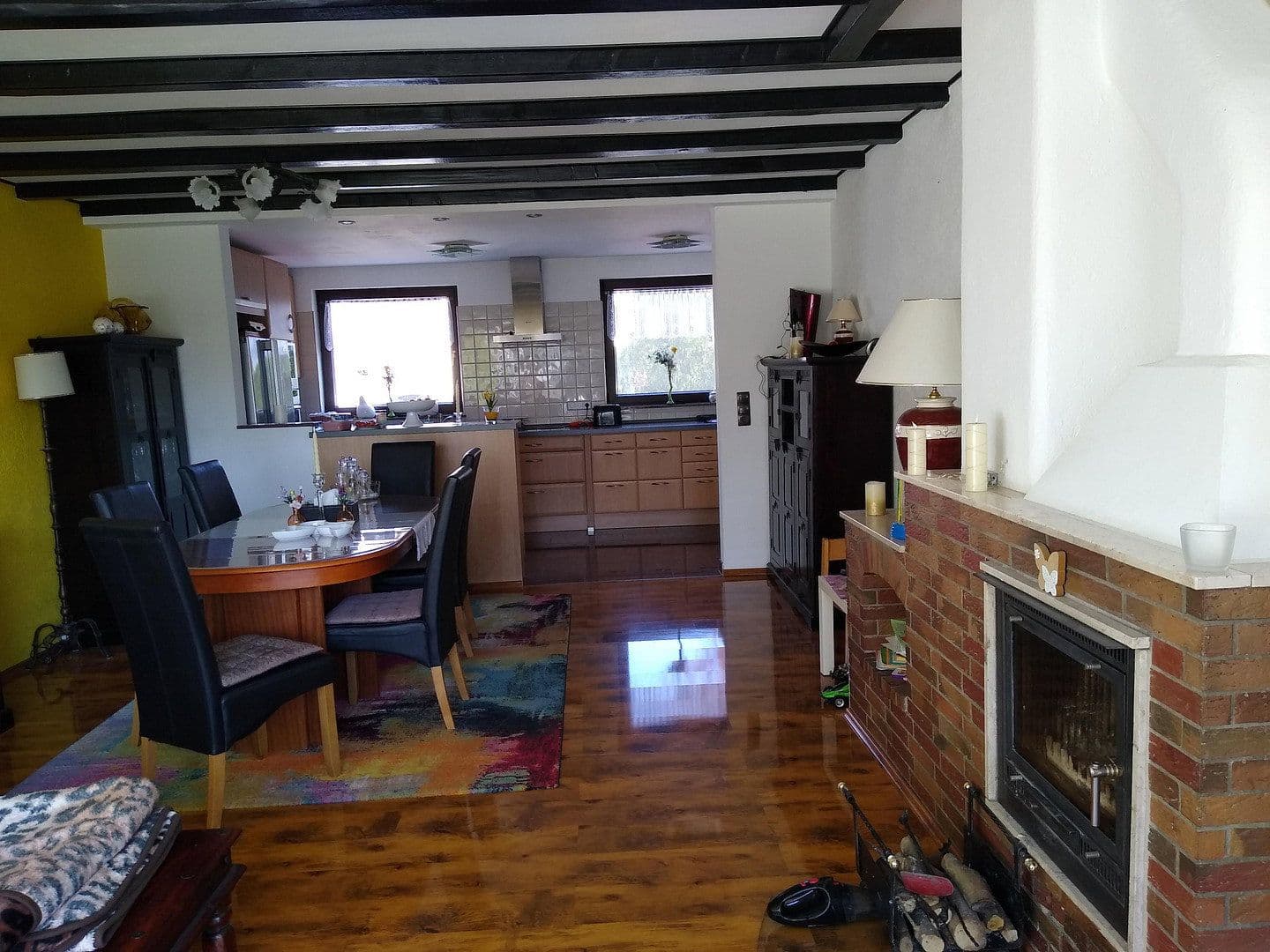 Prodej domu 123 m², pozemek 498 m², Karben, Hessen Prodej domu 123 m², pozemek 498 m², Karben, Hessen