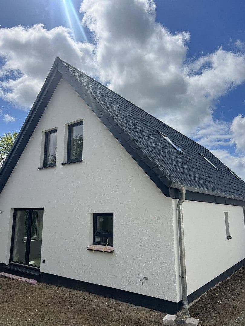 Prodej domu 132 m², pozemek 544 m², Glinde, Šlesvicko-Holštýnsko Prodej domu 132 m², pozemek 544 m², Glinde, Šlesvicko-Holštýnsko
