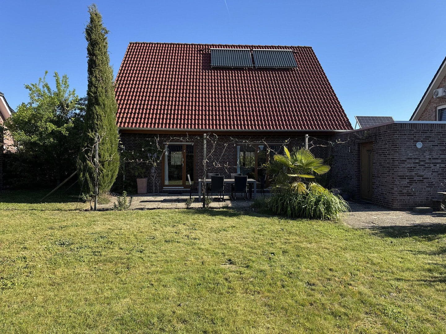 Prodej domu 118 m², pozemek 656 m², Haren (Ems), Dolní Sasko Prodej domu 118 m², pozemek 656 m², Haren (Ems), Dolní Sasko