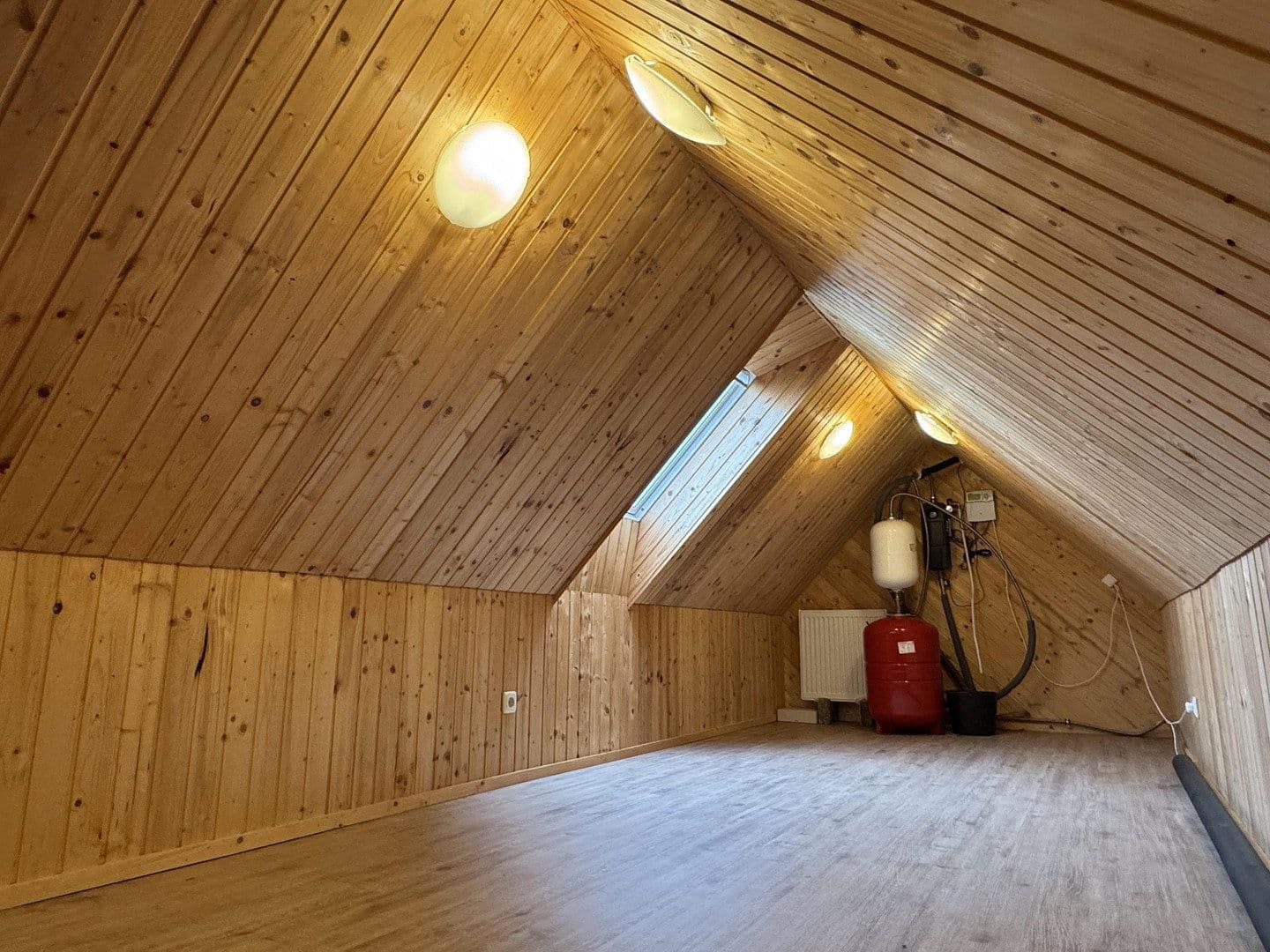Prodej domu 118 m², pozemek 656 m², Haren (Ems), Dolní Sasko Prodej domu 118 m², pozemek 656 m², Haren (Ems), Dolní Sasko