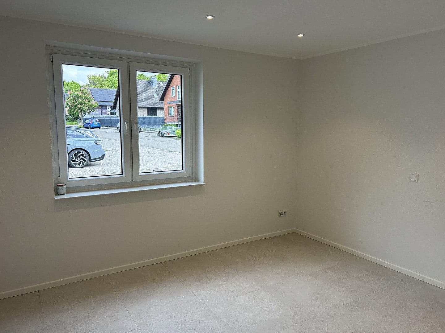 Prodej domu 120 m², pozemek 327 m², Bad Nenndorf, Dolní Sasko Prodej domu 120 m², pozemek 327 m², Bad Nenndorf, Dolní Sasko