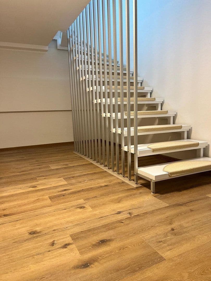 Prodej domu 120 m², pozemek 327 m², Bad Nenndorf, Dolní Sasko Prodej domu 120 m², pozemek 327 m², Bad Nenndorf, Dolní Sasko