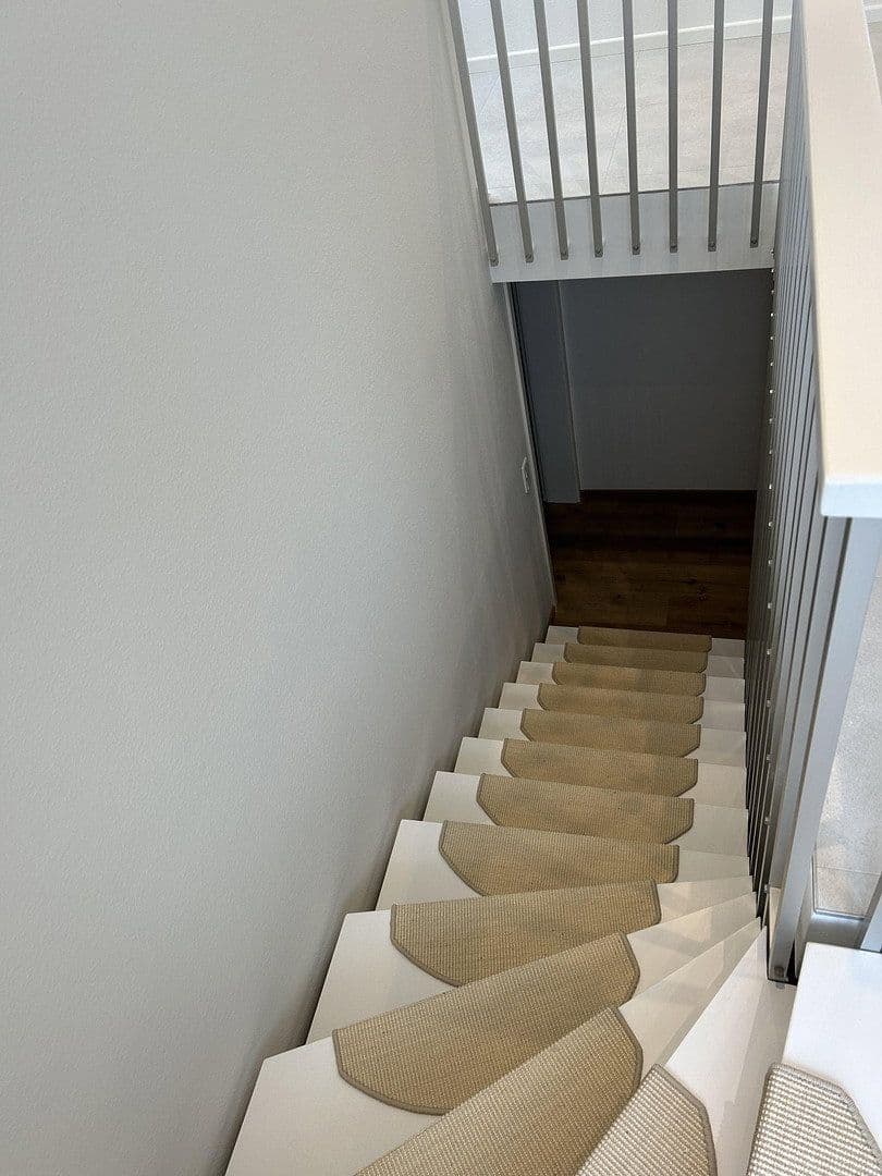 Prodej domu 120 m², pozemek 327 m², Bad Nenndorf, Dolní Sasko Prodej domu 120 m², pozemek 327 m², Bad Nenndorf, Dolní Sasko