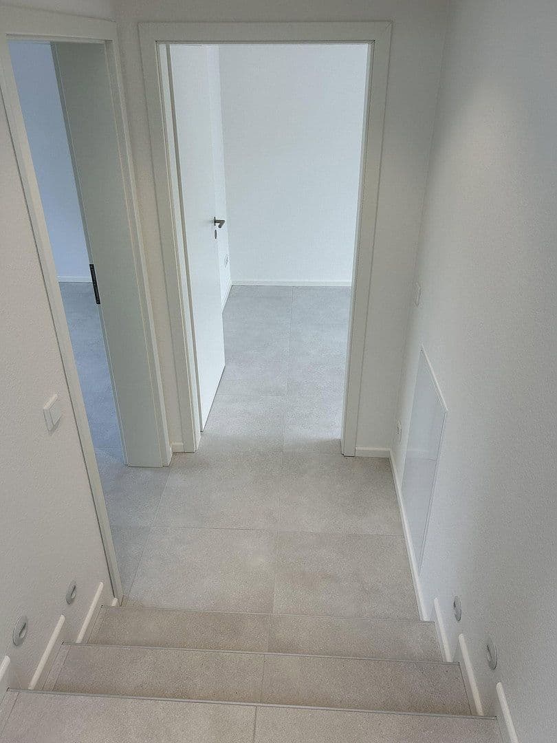 Prodej domu 120 m², pozemek 327 m², Bad Nenndorf, Dolní Sasko Prodej domu 120 m², pozemek 327 m², Bad Nenndorf, Dolní Sasko