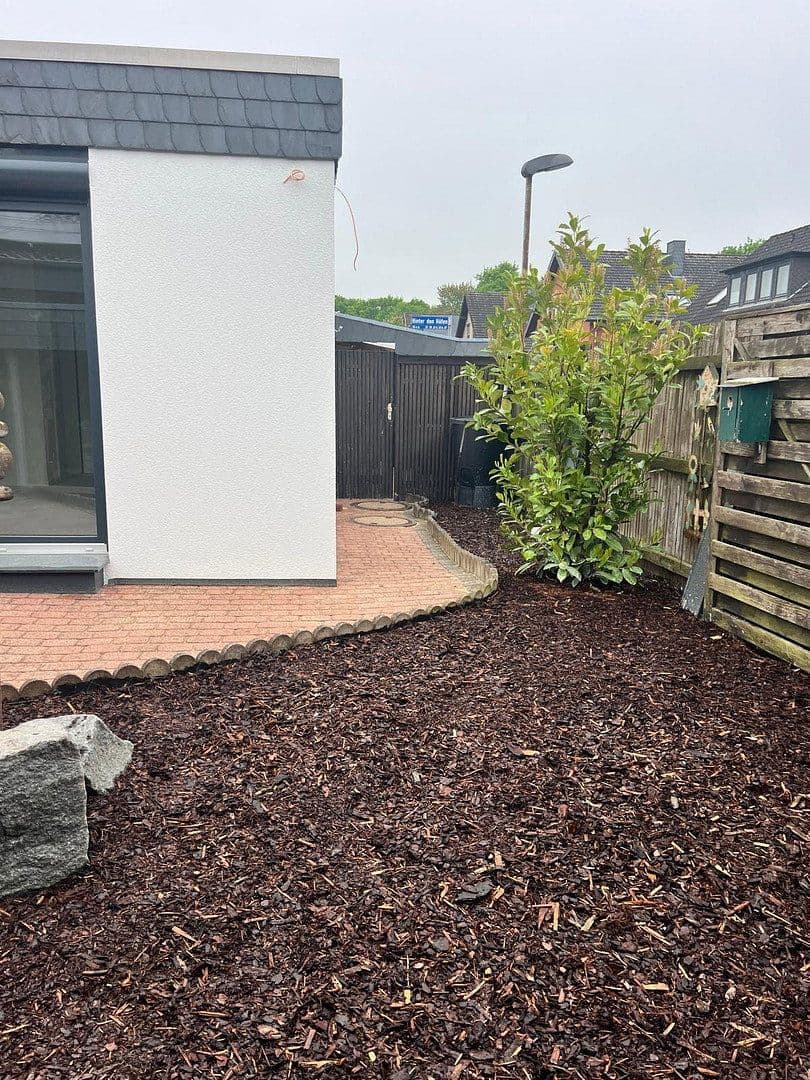 Prodej domu 120 m², pozemek 327 m², Bad Nenndorf, Dolní Sasko Prodej domu 120 m², pozemek 327 m², Bad Nenndorf, Dolní Sasko