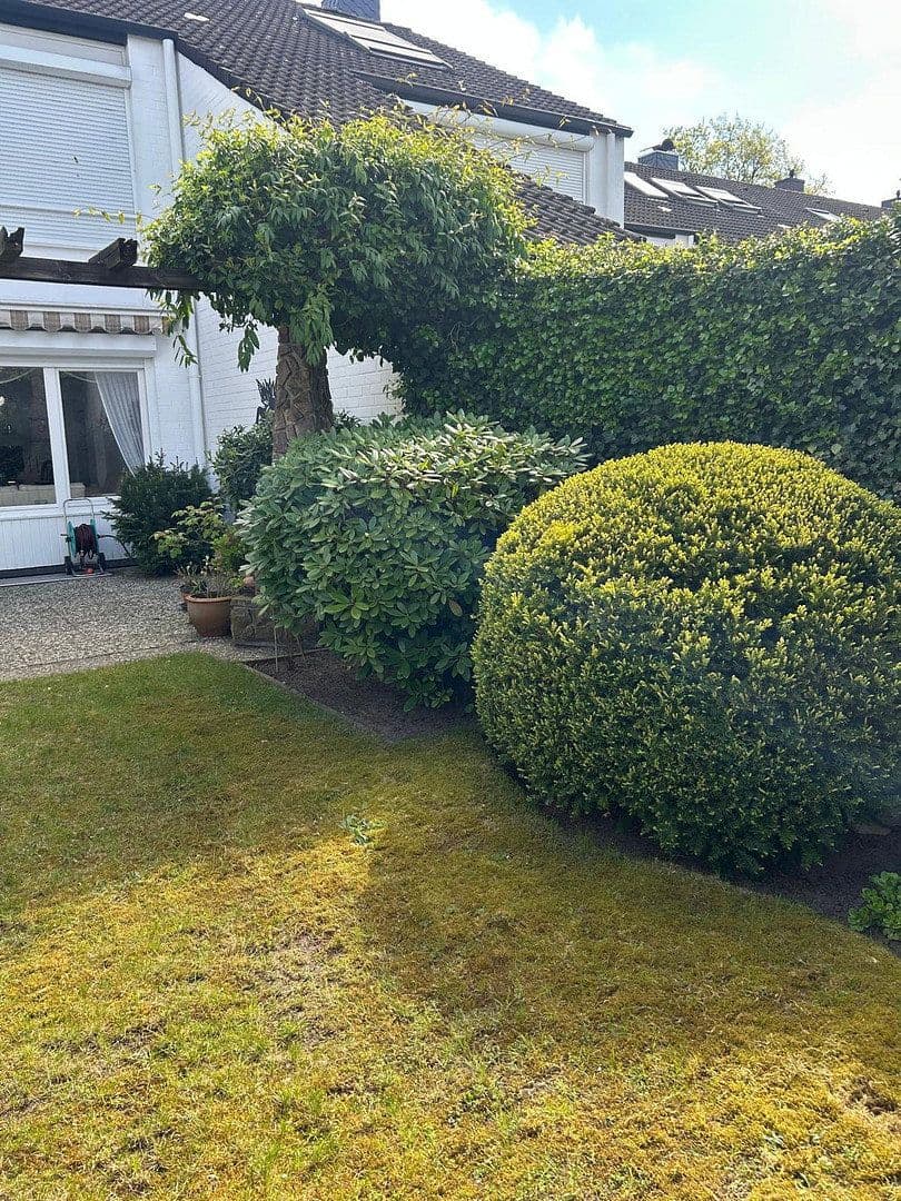 Prodej domu 121 m², pozemek 204 m², Glinde, Šlesvicko-Holštýnsko Prodej domu 121 m², pozemek 204 m², Glinde, Šlesvicko-Holštýnsko