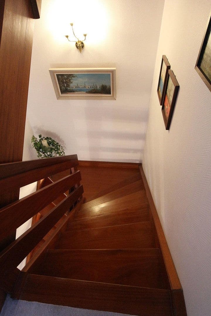 Prodej domu 121 m², pozemek 204 m², Glinde, Šlesvicko-Holštýnsko Prodej domu 121 m², pozemek 204 m², Glinde, Šlesvicko-Holštýnsko