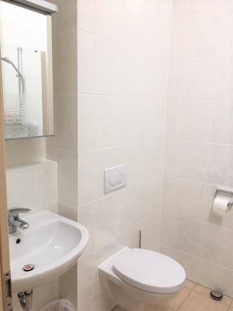 Pronájem domu 172 m², pozemek 325 m², München, Bavorsko Pronájem domu 172 m², pozemek 325 m², München, Bavorsko