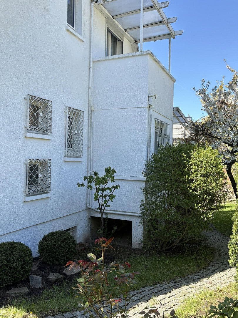 Prodej domu 134 m², pozemek 808 m², Bad Pyrmont, Dolní Sasko Prodej domu 134 m², pozemek 808 m², Bad Pyrmont, Dolní Sasko