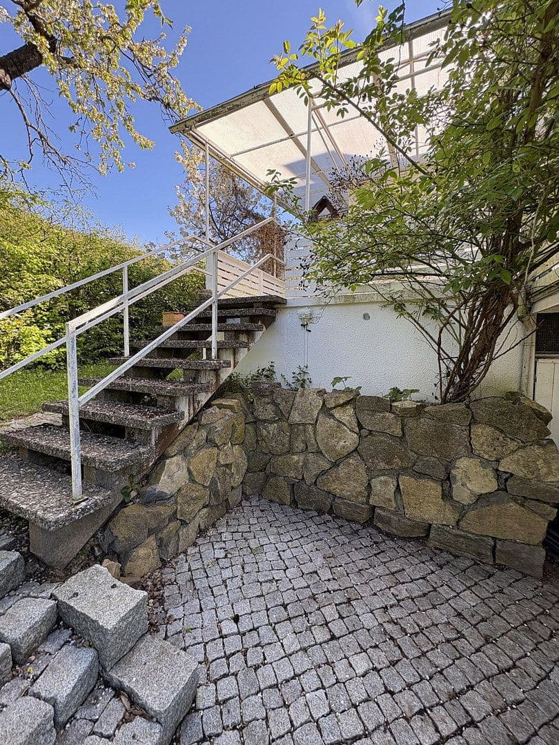 Prodej domu 134 m², pozemek 808 m², Bad Pyrmont, Dolní Sasko Prodej domu 134 m², pozemek 808 m², Bad Pyrmont, Dolní Sasko