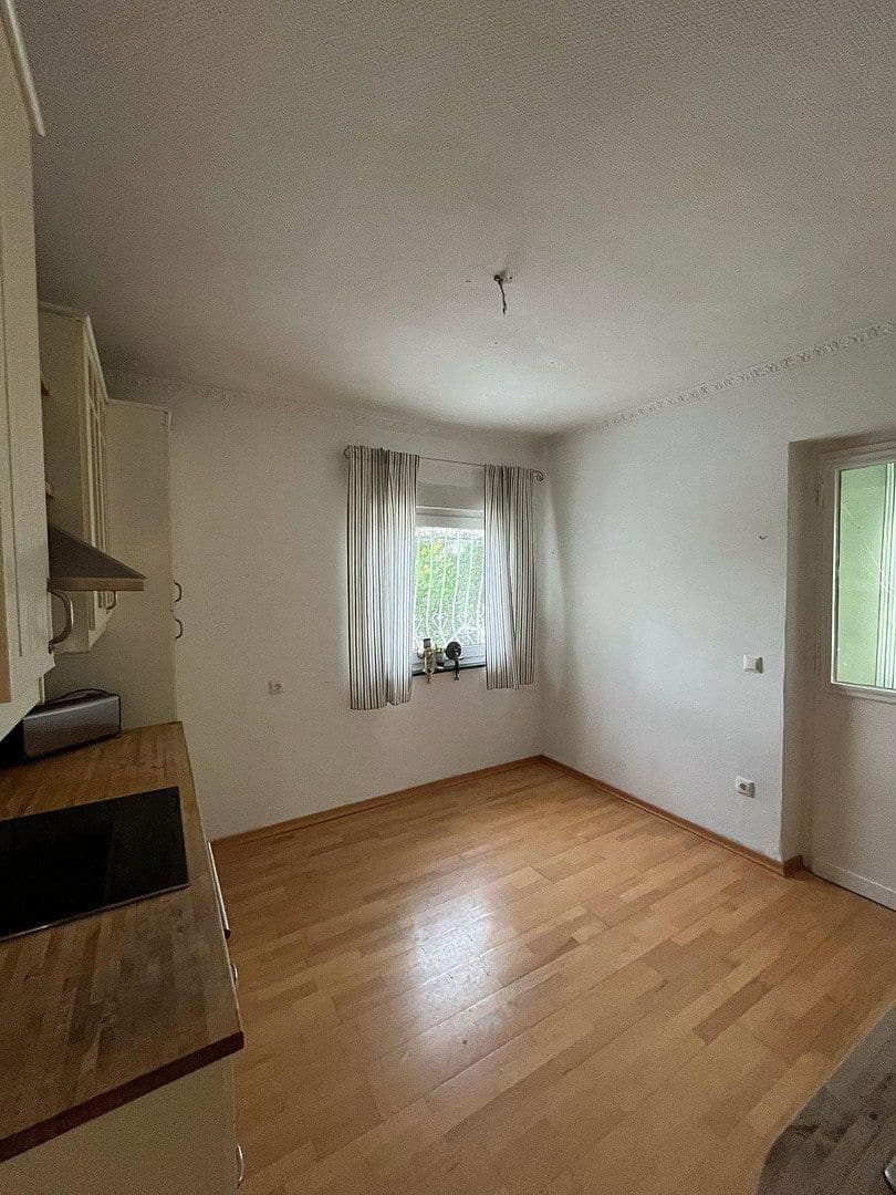 Prodej domu 134 m², pozemek 808 m², Bad Pyrmont, Dolní Sasko Prodej domu 134 m², pozemek 808 m², Bad Pyrmont, Dolní Sasko
