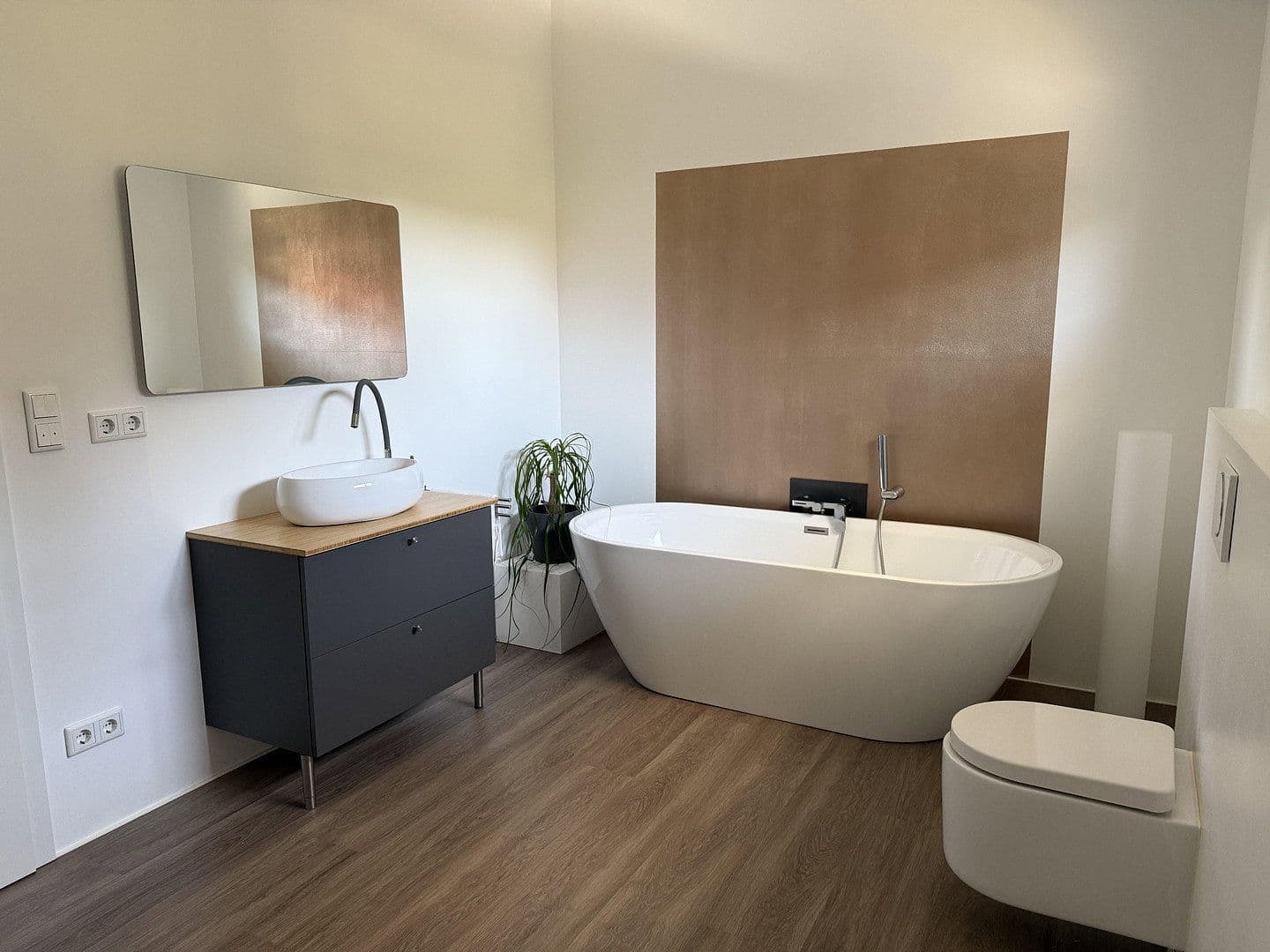 Prodej domu 143 m², pozemek 1.770 m², Hersbruck, Bavorsko Prodej domu 143 m², pozemek 1.770 m², Hersbruck, Bavorsko