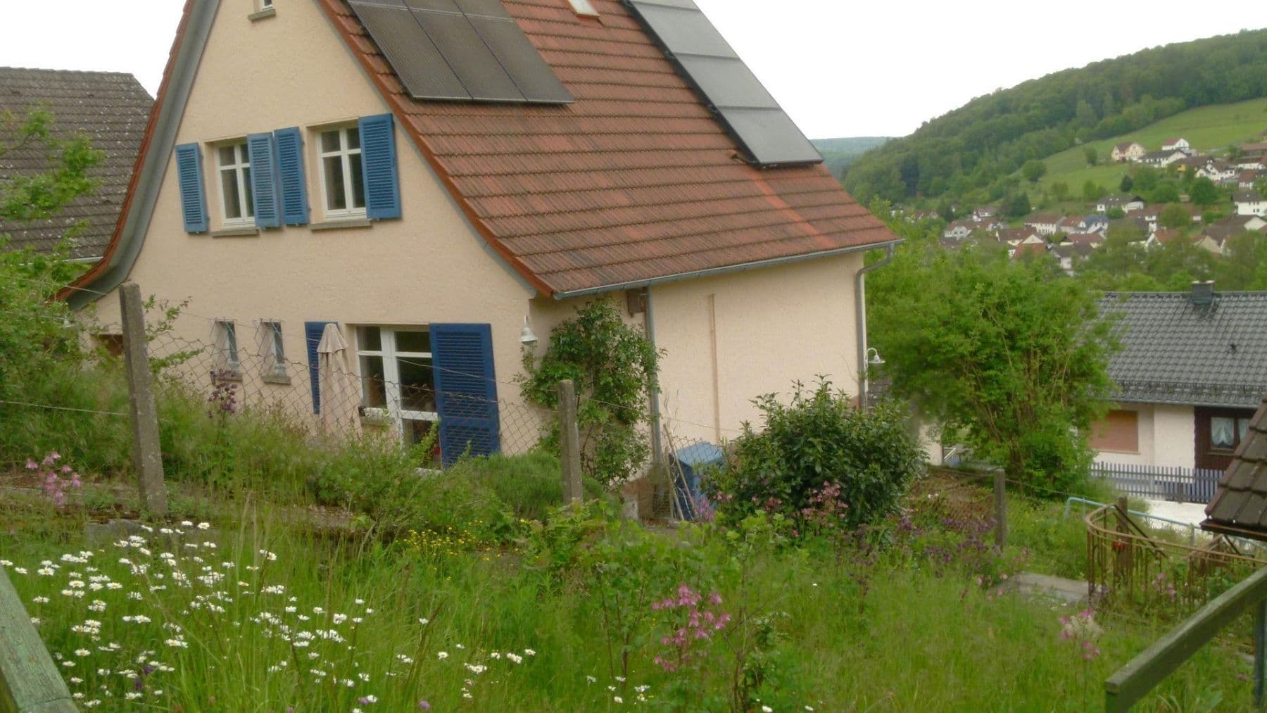 Prodej domu 95 m², pozemek 600 m², Sinntal, Hessen Prodej domu 95 m², pozemek 600 m², Sinntal, Hessen