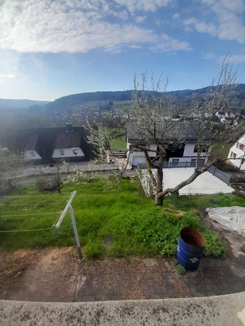 Prodej domu 95 m², pozemek 600 m², Sinntal, Hessen Prodej domu 95 m², pozemek 600 m², Sinntal, Hessen