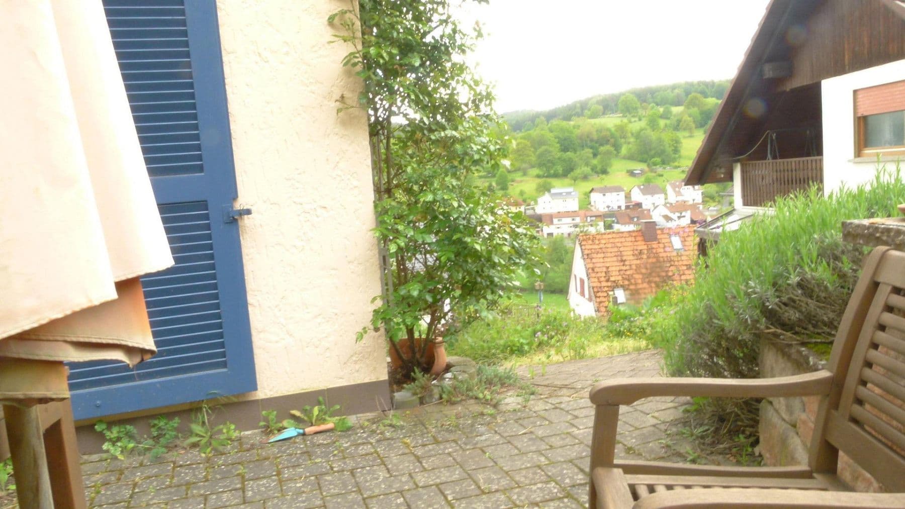 Prodej domu 95 m², pozemek 600 m², Sinntal, Hessen Prodej domu 95 m², pozemek 600 m², Sinntal, Hessen