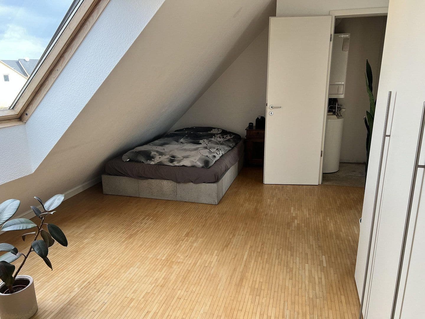 Prodej domu 166 m², pozemek 218 m², Rastatt, Bádensko-Württembersko Prodej domu 166 m², pozemek 218 m², Rastatt, Bádensko-Württembersko