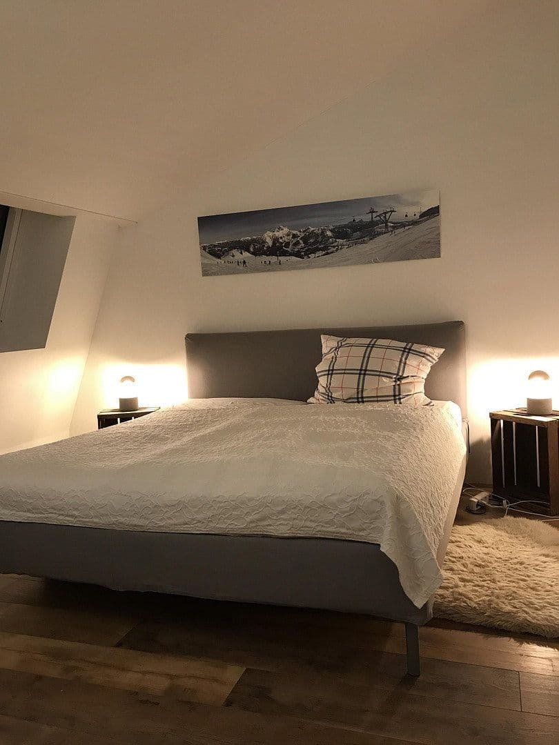 Pronájem bytu 5+kk 149 m², Wallstr. 86-90, Köln, Severní Porýní-Vestfálsko Pronájem bytu 5+kk 149 m², Wallstr. 86-90, Köln, Severní Porýní-Vestfálsko