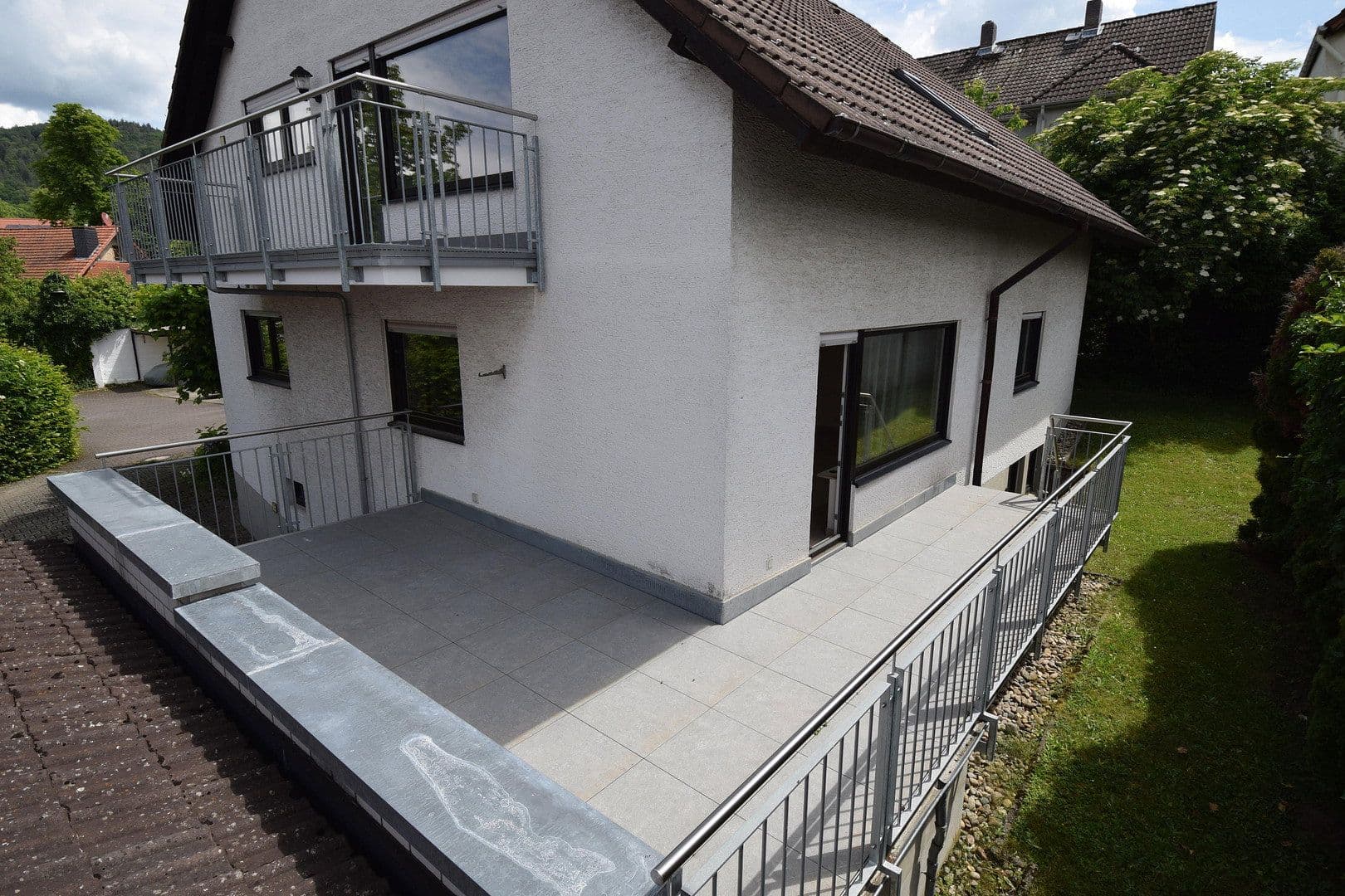 Prodej domu 197 m², pozemek 383 m², Seeheim-Jugenheim, Hessen Prodej domu 197 m², pozemek 383 m², Seeheim-Jugenheim, Hessen