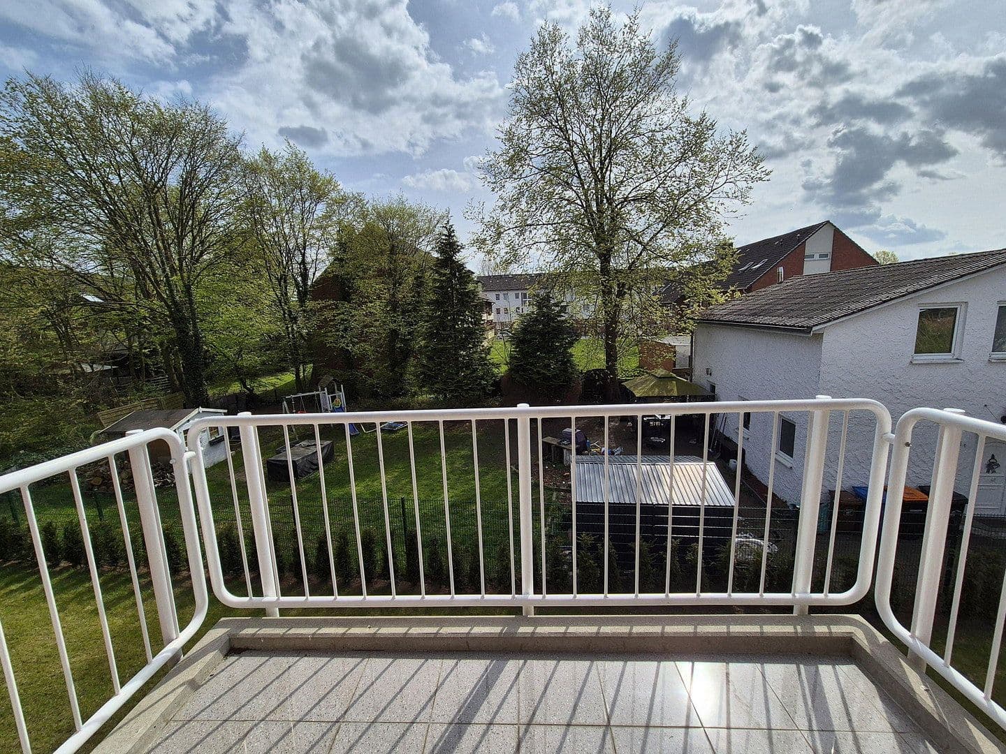 Pronájem bytu 2+1 67 m², Hamburger Str. 21a, Henstedt-Ulzburg, Šlesvicko-Holštýnsko Pronájem bytu 2+1 67 m², Hamburger Str. 21a, Henstedt-Ulzburg, Šlesvicko-Holštýnsko