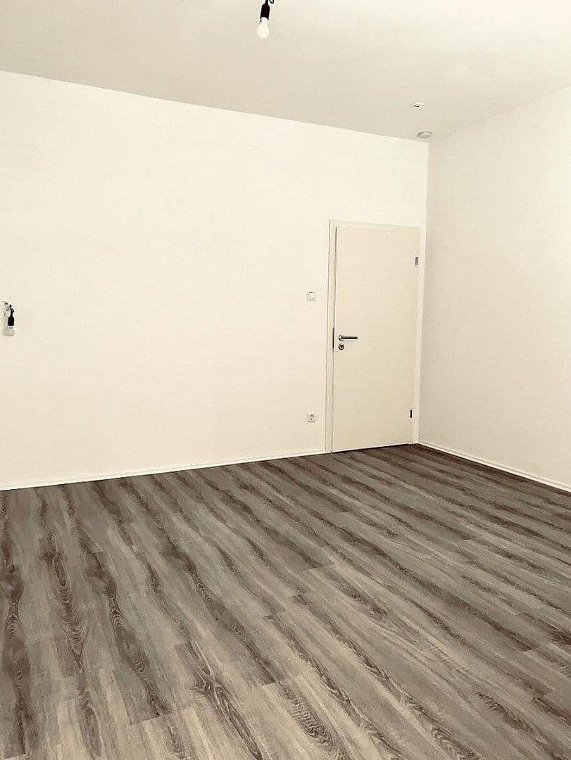 Pronájem domu 216 m², pozemek 350 m², Wallertheim, Porýní-Falc Pronájem domu 216 m², pozemek 350 m², Wallertheim, Porýní-Falc