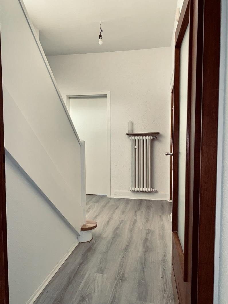 Pronájem domu 216 m², pozemek 350 m², Wallertheim, Porýní-Falc Pronájem domu 216 m², pozemek 350 m², Wallertheim, Porýní-Falc