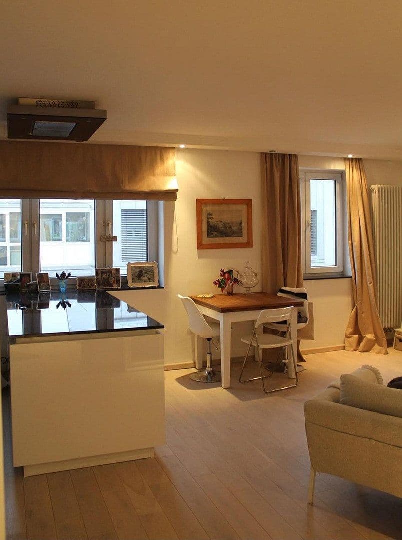 Prodej bytu 4+1 95 m², München, Bavorsko Prodej bytu 4+1 95 m², München, Bavorsko