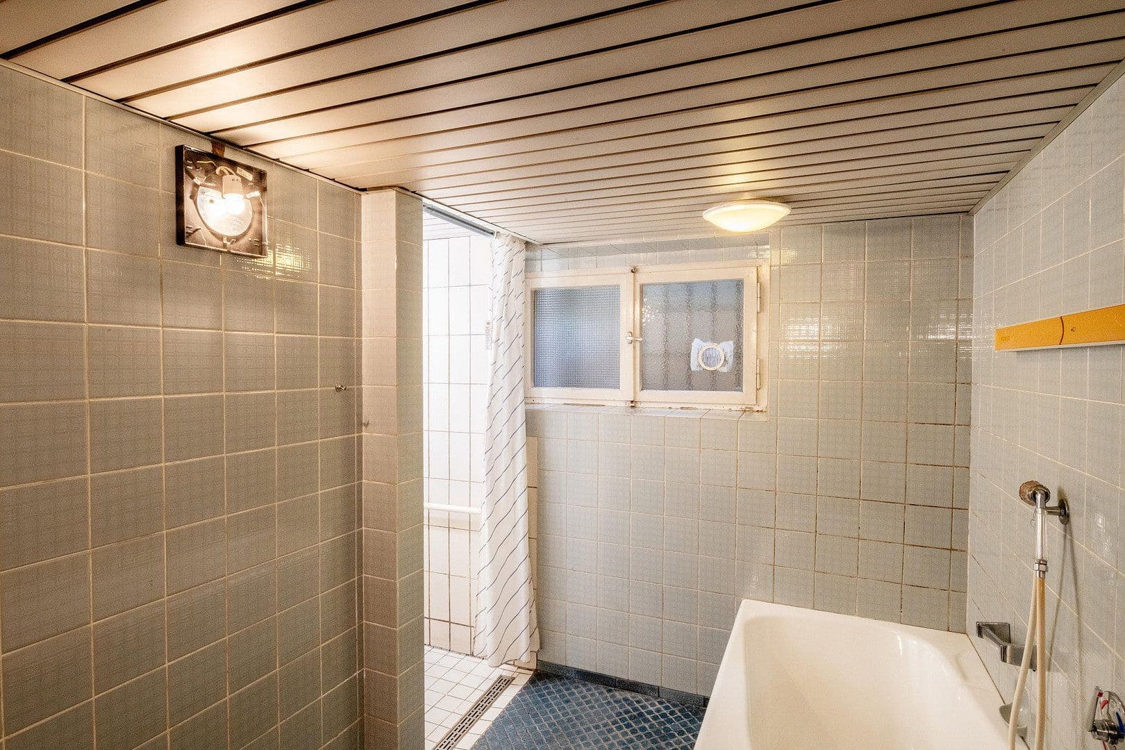 Prodej domu 180 m², pozemek 600 m², Essen, Severní Porýní-Vestfálsko Prodej domu 180 m², pozemek 600 m², Essen, Severní Porýní-Vestfálsko