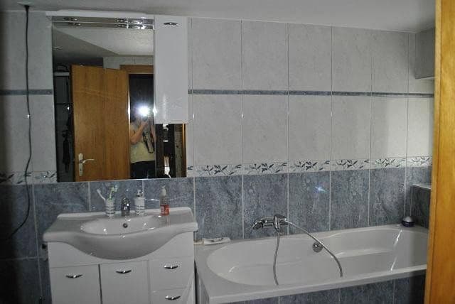 Prodej domu 223 m², pozemek 220 m², Hochstraße 30, Thür, Porýní-Falc Prodej domu 223 m², pozemek 220 m², Hochstraße 30, Thür, Porýní-Falc