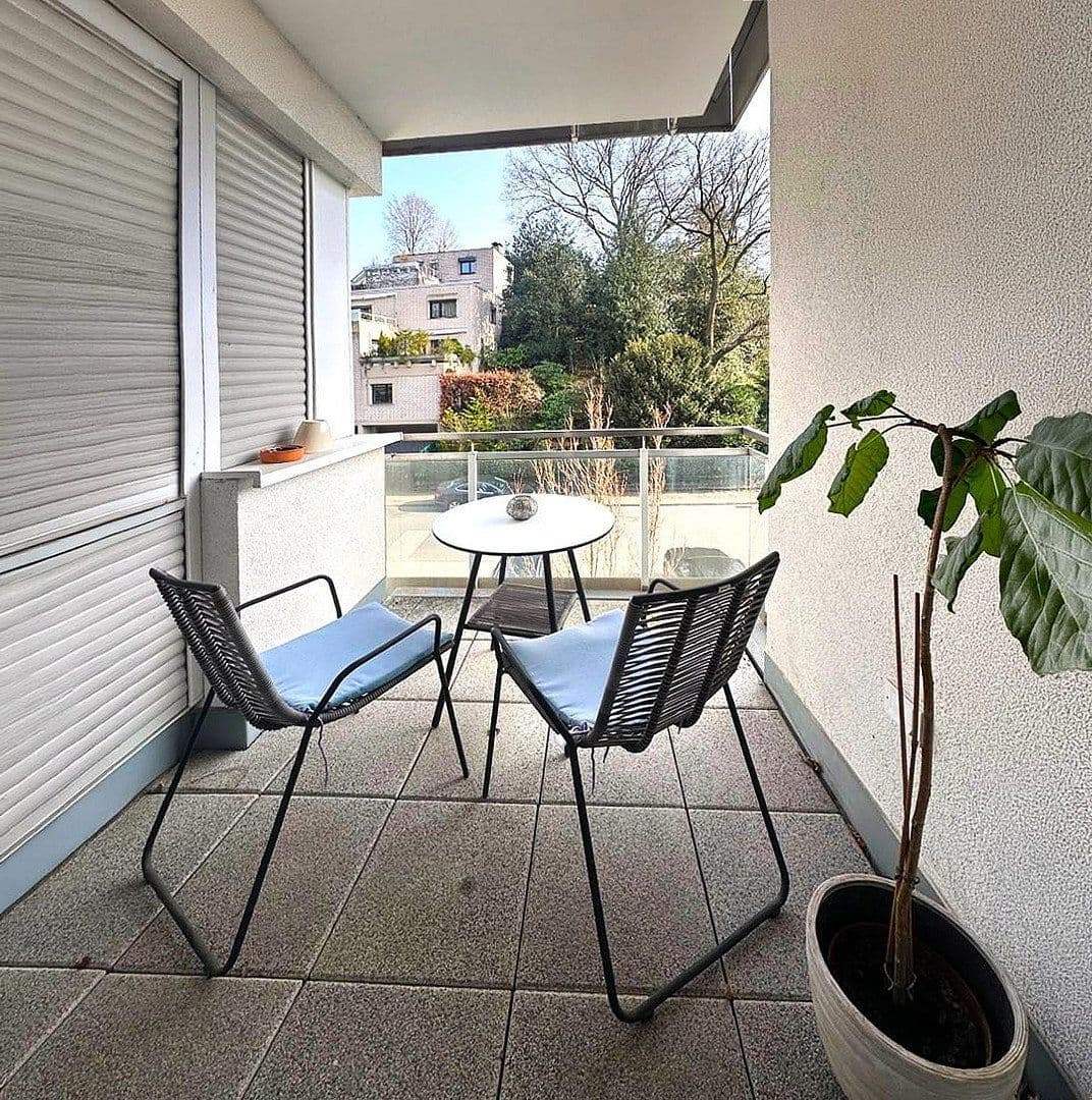 Pronájem bytu 2+1 59 m², Dellestraße 73, Düsseldorf, Severní Porýní-Vestfálsko Pronájem bytu 2+1 59 m², Dellestraße 73, Düsseldorf, Severní Porýní-Vestfálsko