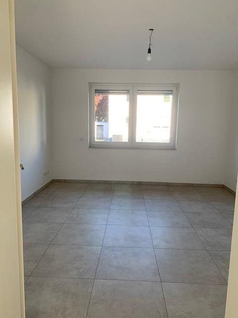 Pronájem bytu 2+1 127 m², Swisttal, Severní Porýní-Vestfálsko Pronájem bytu 2+1 127 m², Swisttal, Severní Porýní-Vestfálsko
