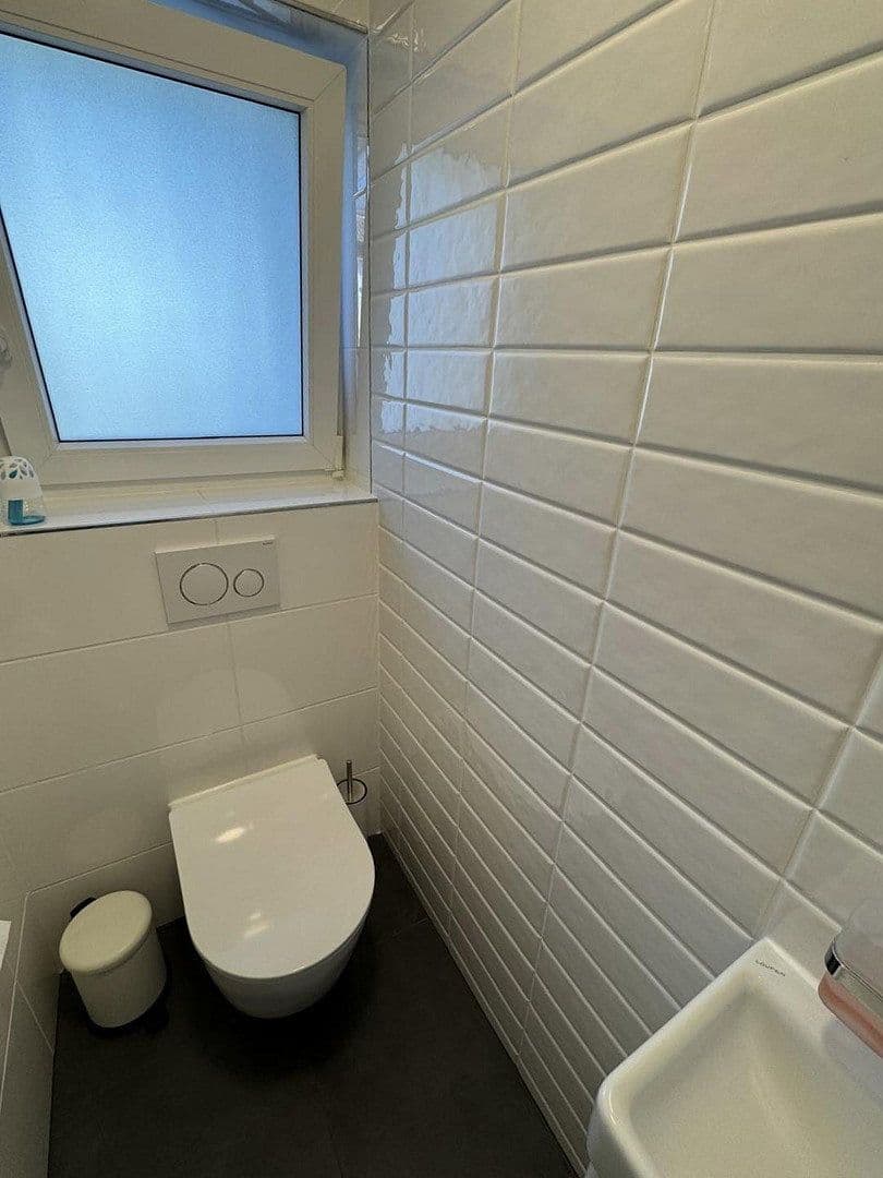 Prodej domu 110 m², pozemek 395 m², Forlenweg 16, Rastatt, Bádensko-Württembersko Prodej domu 110 m², pozemek 395 m², Forlenweg 16, Rastatt, Bádensko-Württembersko