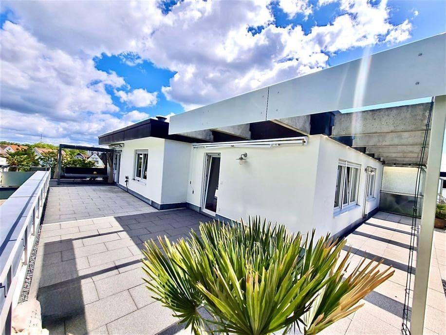 Prodej bytu 3+1 90 m², Friedrichshafen, Bádensko-Württembersko Prodej bytu 3+1 90 m², Friedrichshafen, Bádensko-Württembersko