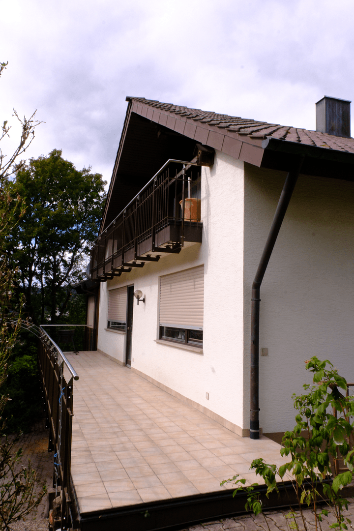 Prodej domu 267 m², pozemek 999 m², Calw, Bádensko-Württembersko Prodej domu 267 m², pozemek 999 m², Calw, Bádensko-Württembersko