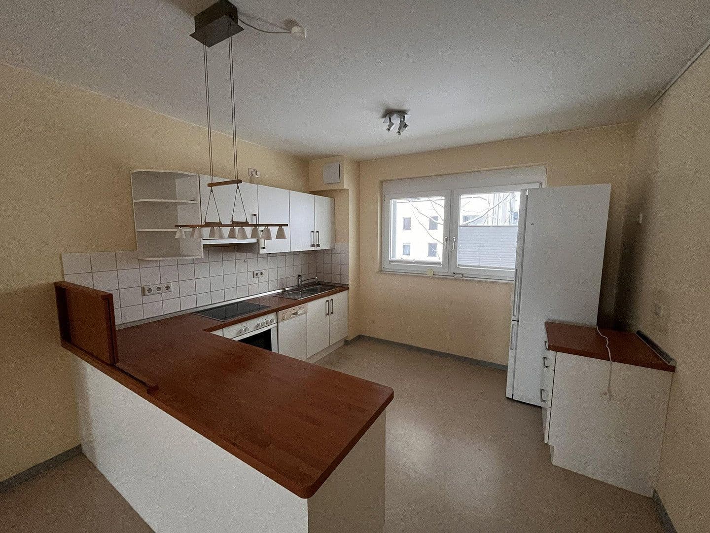 Prodej bytu 2+1 73 m², Langen, Hessen Prodej bytu 2+1 73 m², Langen, Hessen