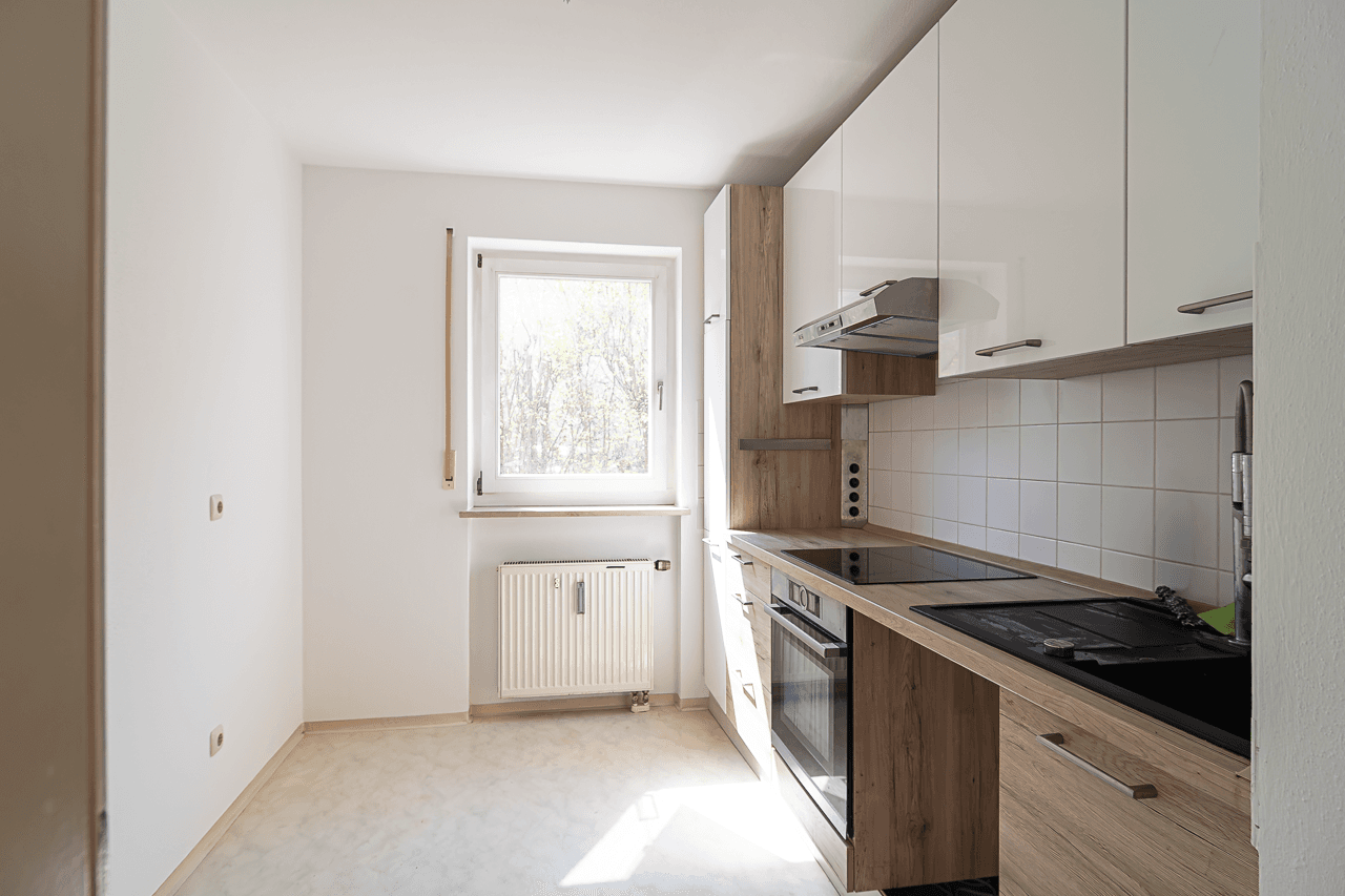 Prodej bytu 3+1 72 m², Adejeweg, Unterhaching, Bavorsko Prodej bytu 3+1 72 m², Adejeweg, Unterhaching, Bavorsko