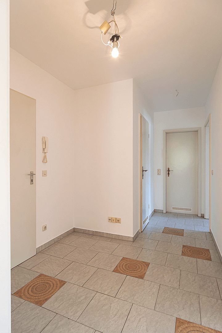 Prodej bytu 3+1 72 m², Adejeweg, Unterhaching, Bavorsko Prodej bytu 3+1 72 m², Adejeweg, Unterhaching, Bavorsko
