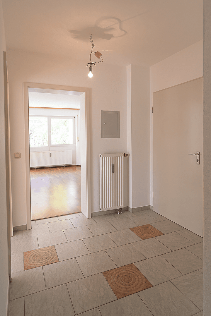Prodej bytu 3+1 72 m², Adejeweg, Unterhaching, Bavorsko Prodej bytu 3+1 72 m², Adejeweg, Unterhaching, Bavorsko