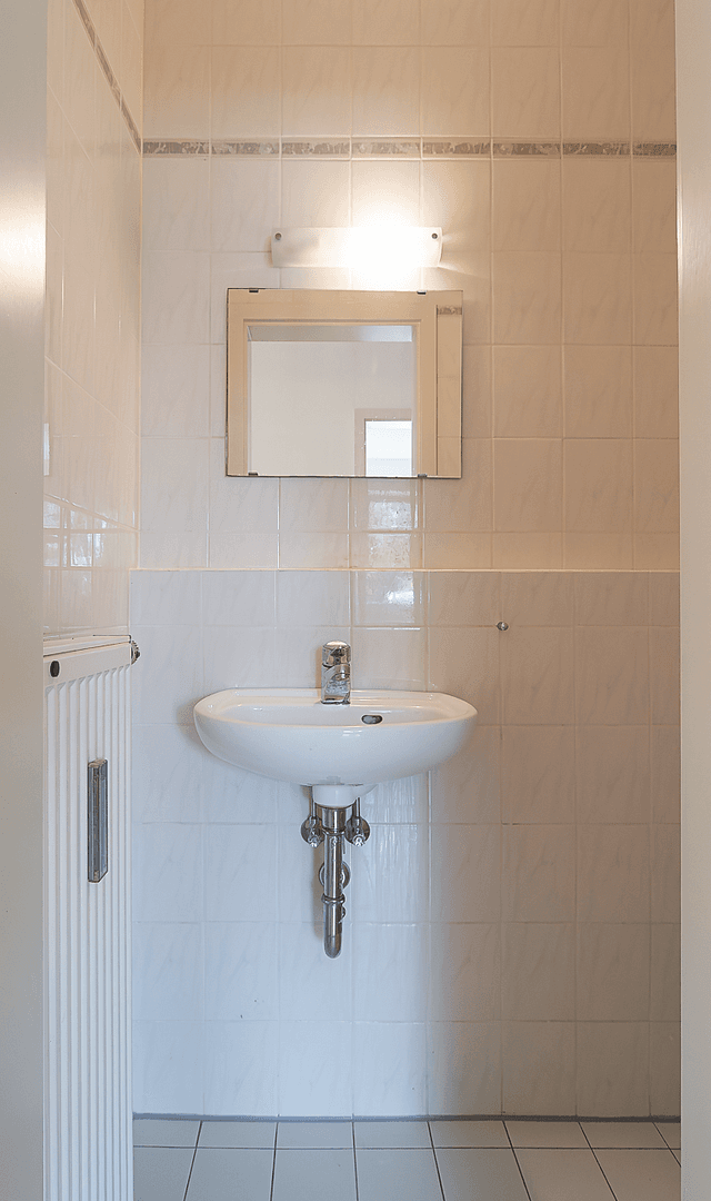 Prodej bytu 3+1 72 m², Adejeweg, Unterhaching, Bavorsko Prodej bytu 3+1 72 m², Adejeweg, Unterhaching, Bavorsko
