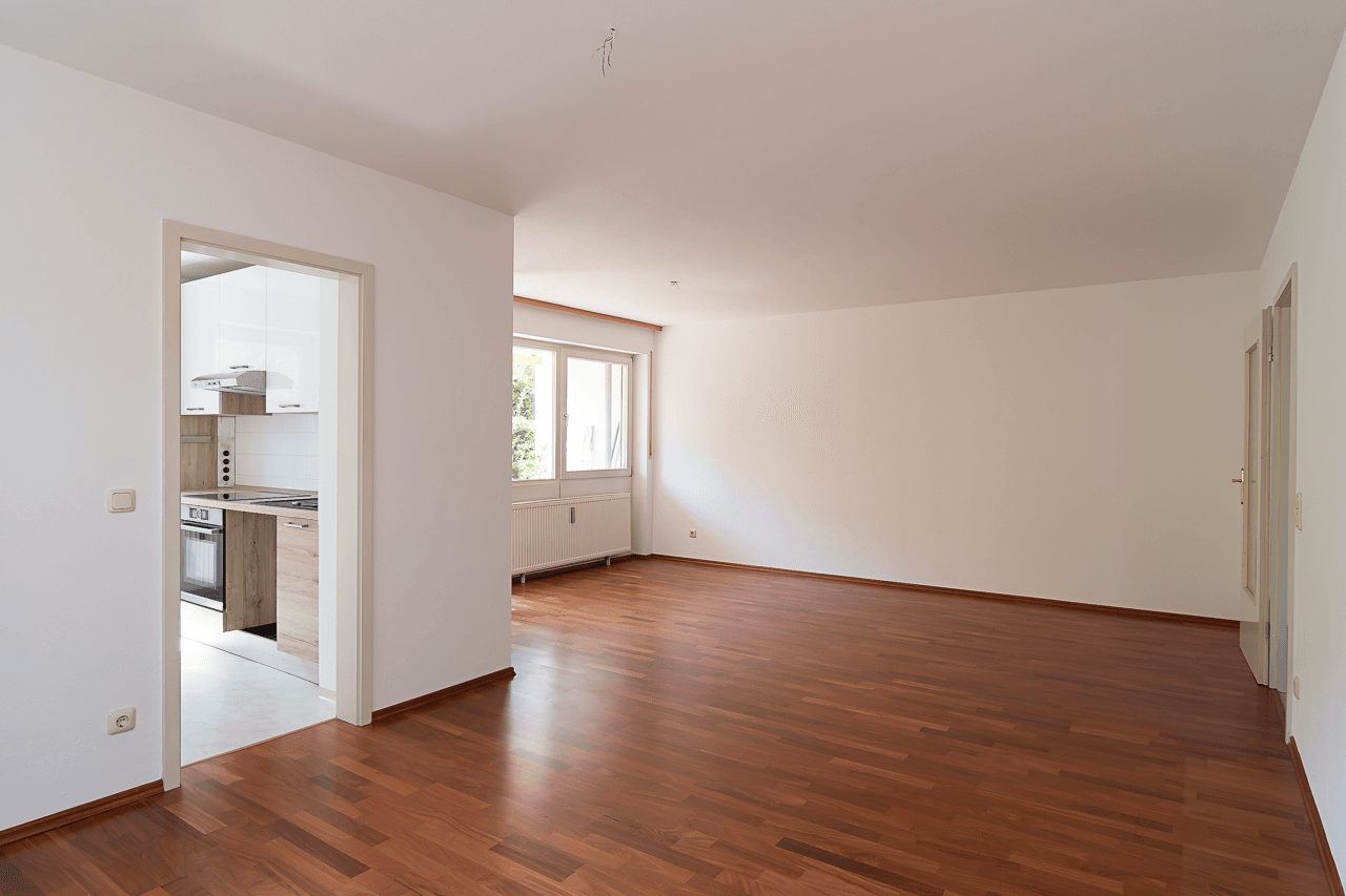 Prodej bytu 3+1 72 m², Adejeweg, Unterhaching, Bavorsko Prodej bytu 3+1 72 m², Adejeweg, Unterhaching, Bavorsko