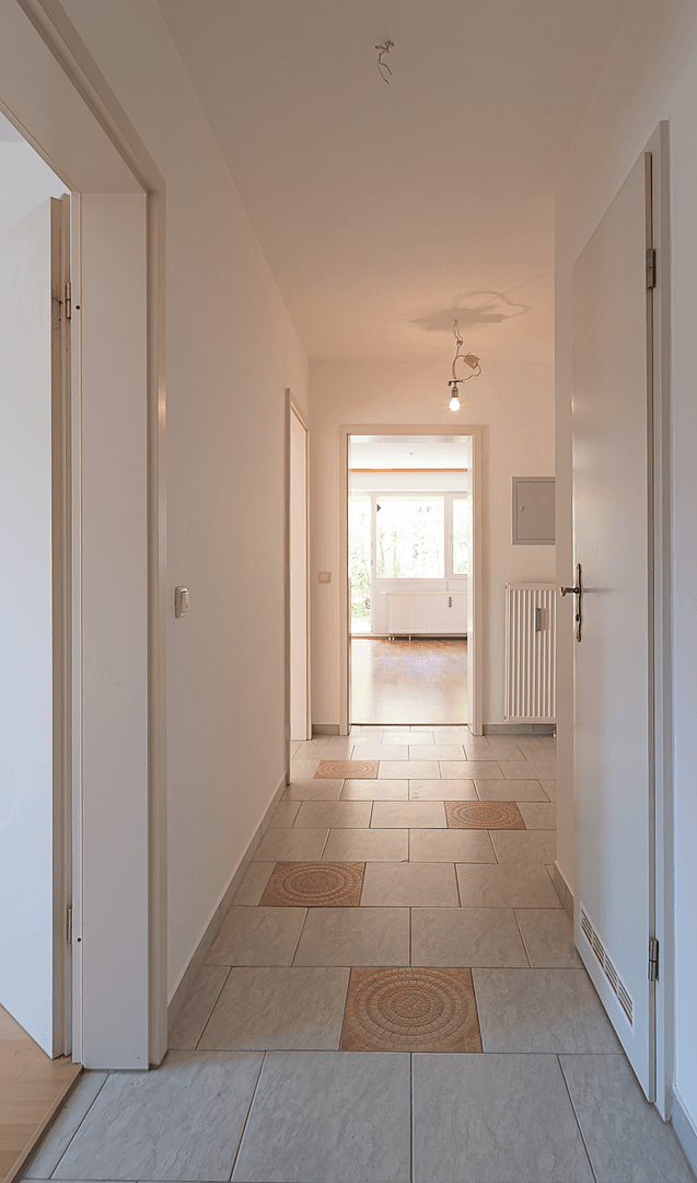 Prodej bytu 3+1 72 m², Adejeweg, Unterhaching, Bavorsko Prodej bytu 3+1 72 m², Adejeweg, Unterhaching, Bavorsko