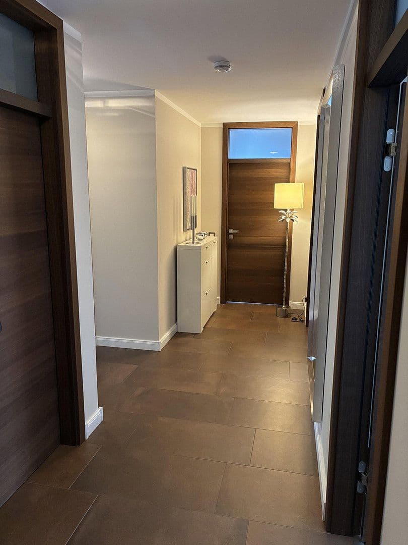 Prodej bytu 4+1 137 m², Paderborn, Severní Porýní-Vestfálsko Prodej bytu 4+1 137 m², Paderborn, Severní Porýní-Vestfálsko