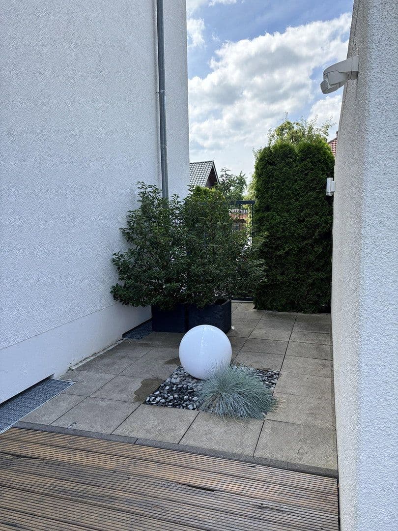 Prodej bytu 4+1 137 m², Paderborn, Severní Porýní-Vestfálsko Prodej bytu 4+1 137 m², Paderborn, Severní Porýní-Vestfálsko