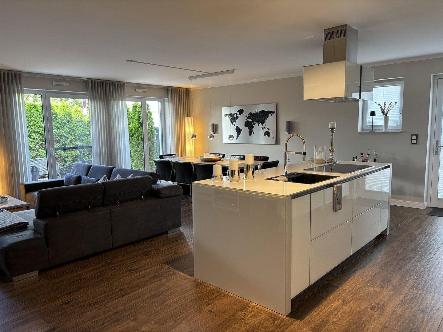 Prodej bytu 4+1 137 m², Paderborn, Severní Porýní-Vestfálsko Prodej bytu 4+1 137 m², Paderborn, Severní Porýní-Vestfálsko