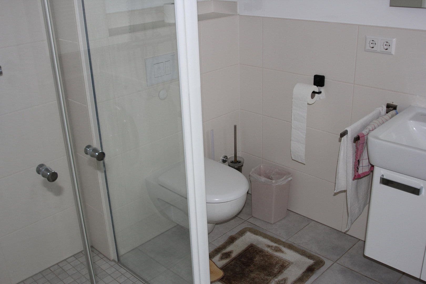 Pronájem bytu 2+1 65 m², Gluckallee 5, Falkensee, Braniborsko Pronájem bytu 2+1 65 m², Gluckallee 5, Falkensee, Braniborsko